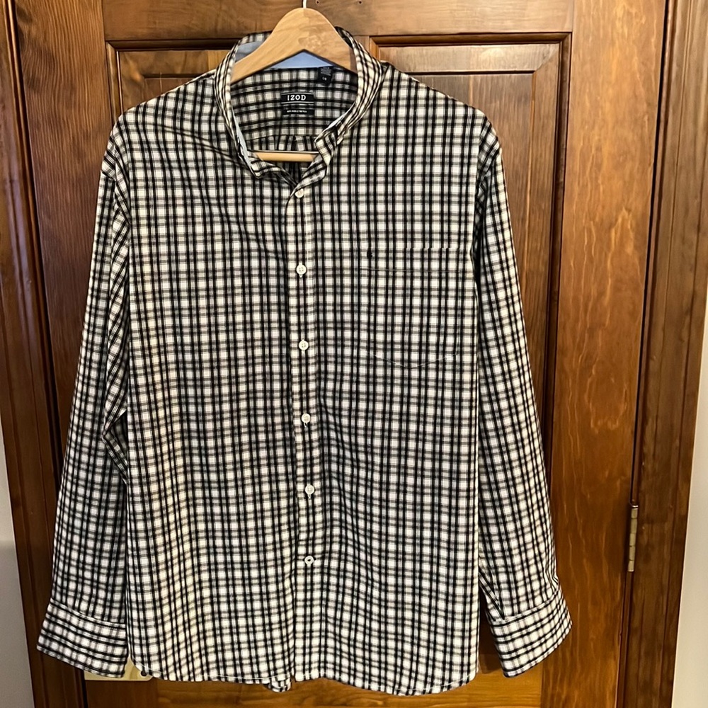 Izod Men’s Black and White Check Button Down Shirt Size L